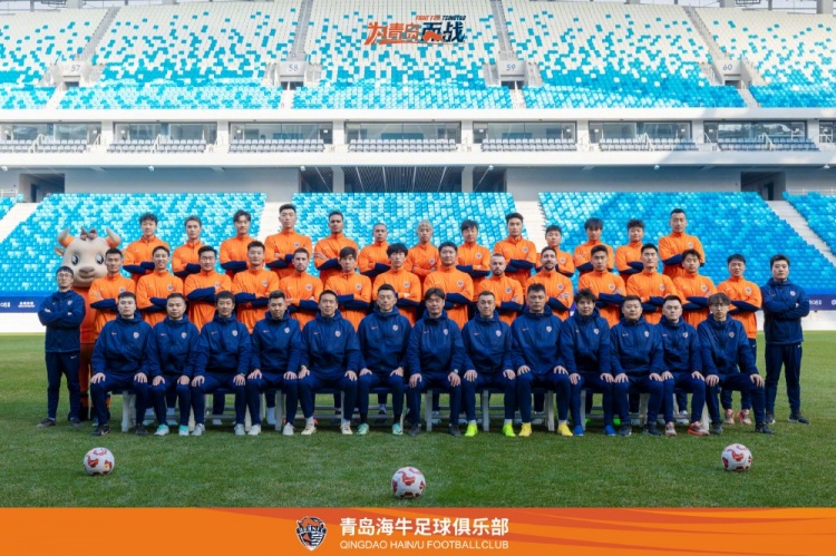  青島海牛一線隊名單：老將鄭龍、薩里奇坐鎮(zhèn)，金洋洋等新援在列