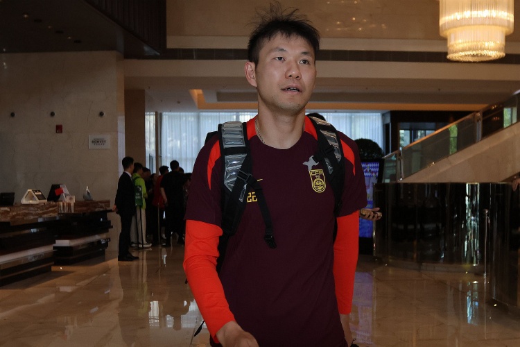  媒體人：如果李源一沒傷沒病，他落選名單在邏輯上講不出合理性