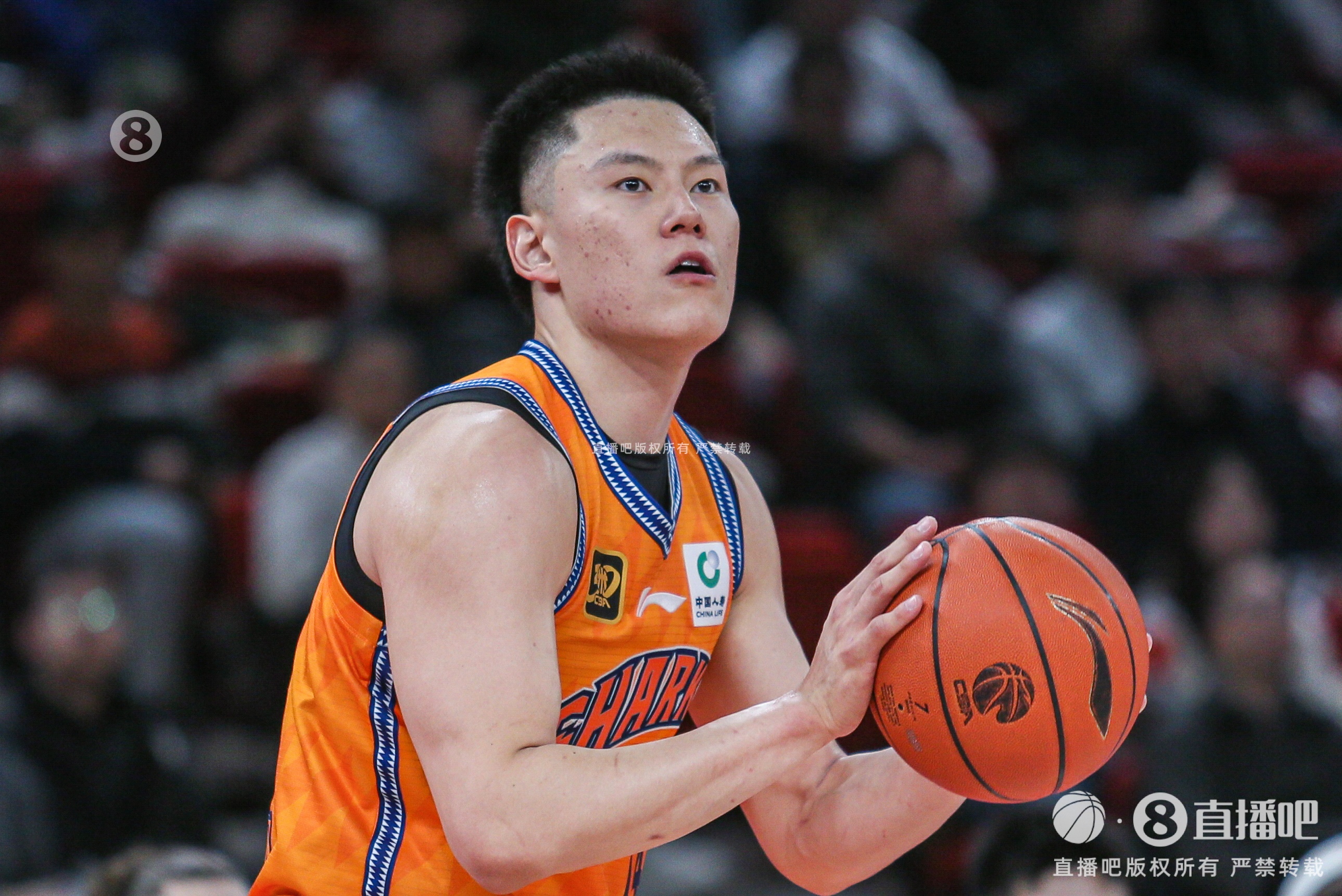  上海隊鋒線李弘權(quán)計劃前往寧波 下輪有望復(fù)出！