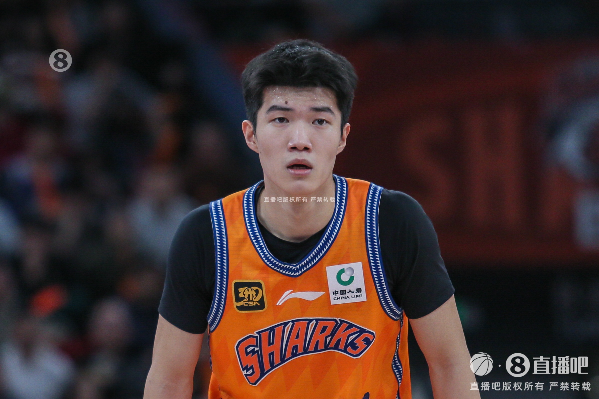  率先發(fā)力！偰李永煒首節(jié)5中4拿到11分 三分4中3