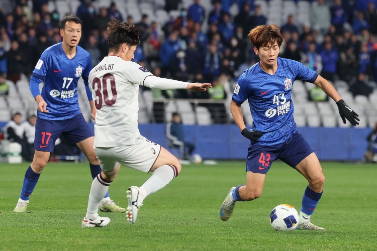  他也才18歲！楊皓宇新年3戰(zhàn)連續(xù)首發(fā)，不怯場(chǎng)&對(duì)陣神戶(hù)送精彩助攻