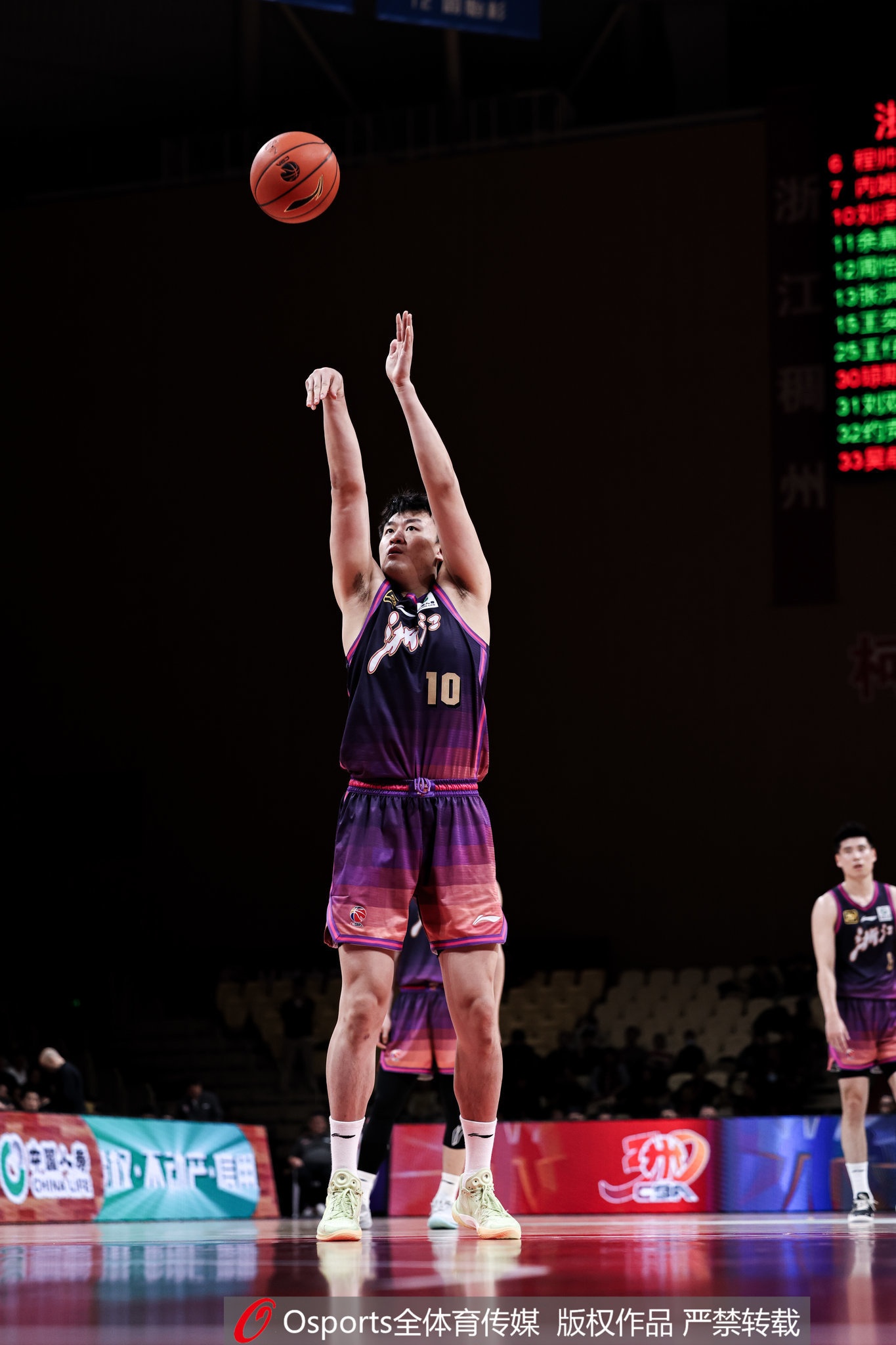  高效替補！劉澤一13投7中&罰球4中3得18分7板 得分并列全隊最高